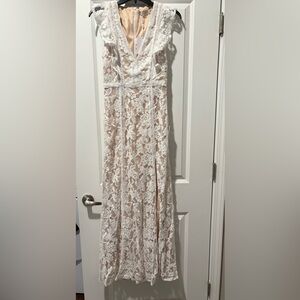 Elegant Lace Maxi Dress